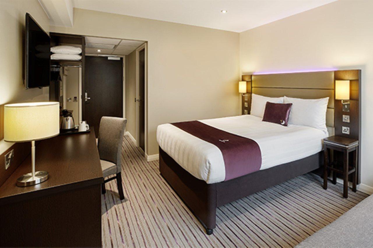 Premier Inn ลิเวอร์พูล ภายนอก รูปภาพ